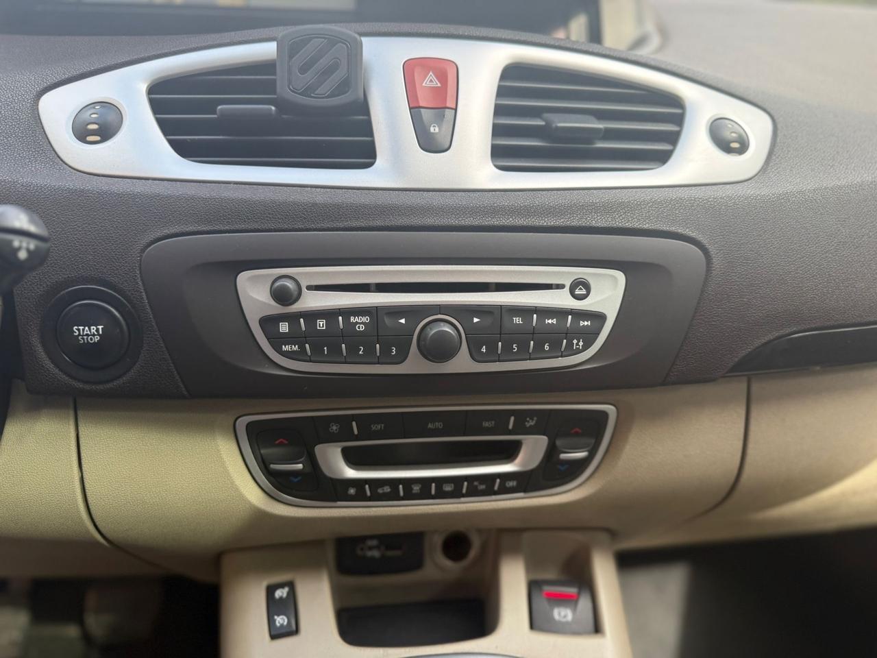 Renault Scenic Scénic X-Mod 1.5 dCi 110CV Dynamique