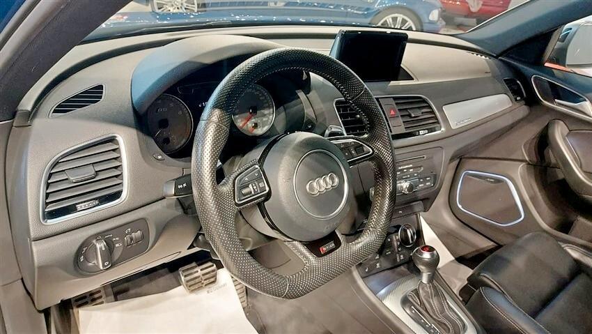 Audi Q3 RS 2.5 TFSI quattro S tronic performance