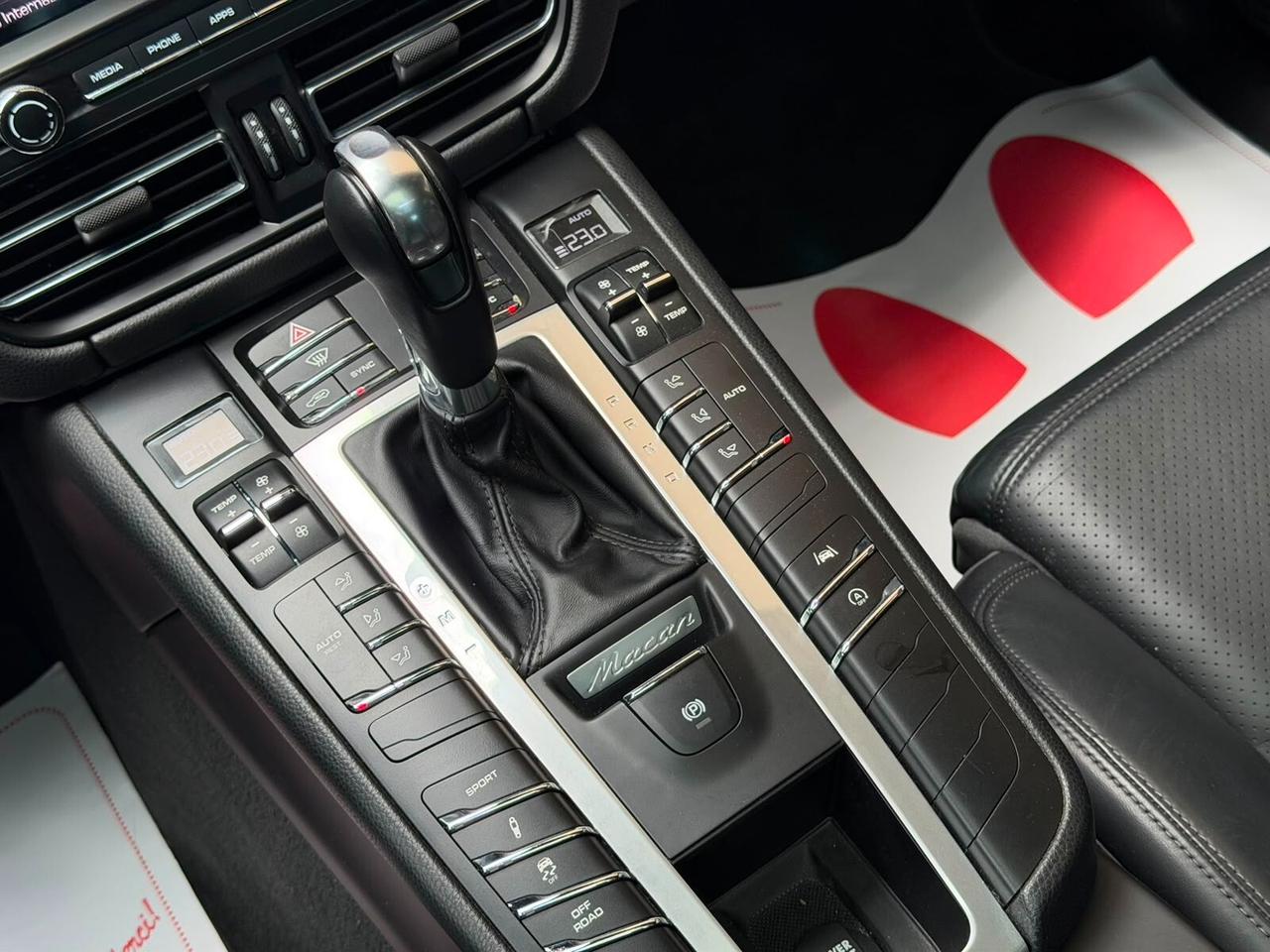 Porsche Macan 2.0 245CV