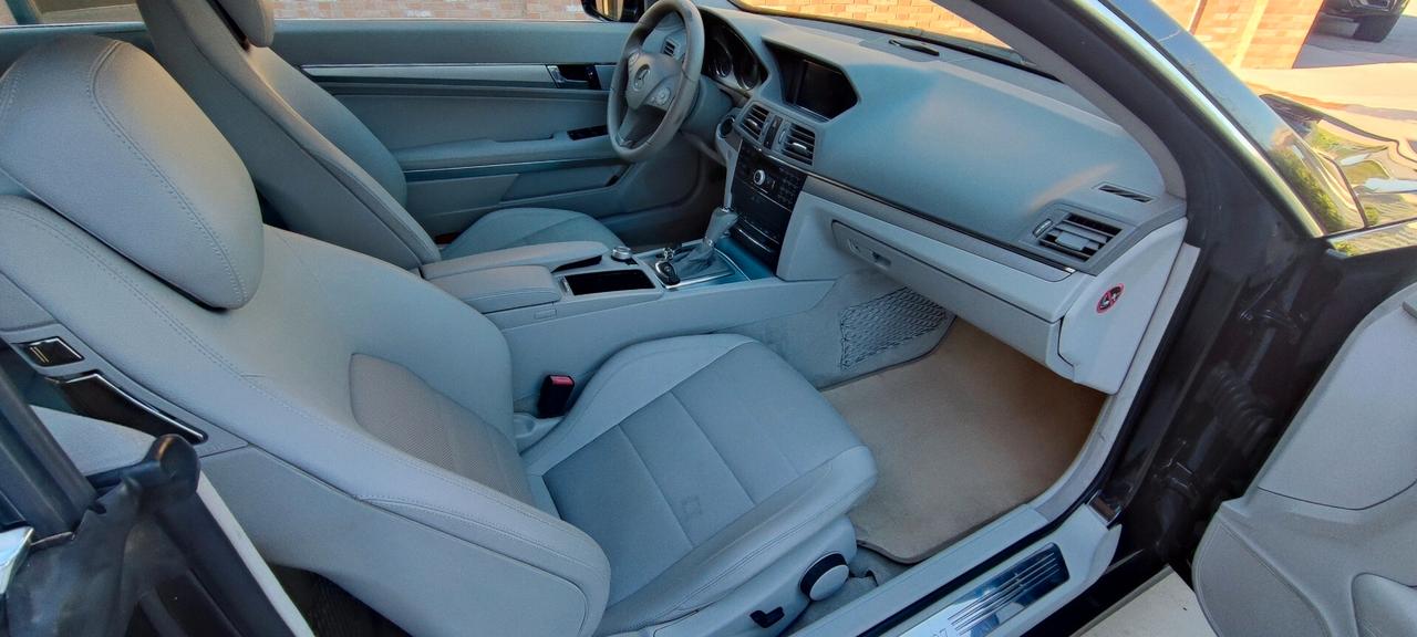 Mercedes-benz E 250 CDI Coupé BlueEFFICIENCY Avantgarde