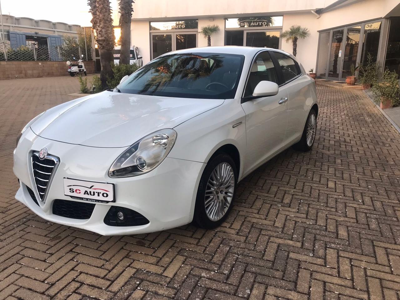 Alfa Romeo Giulietta 1.6 JTDm-2 105 CV Distinctive