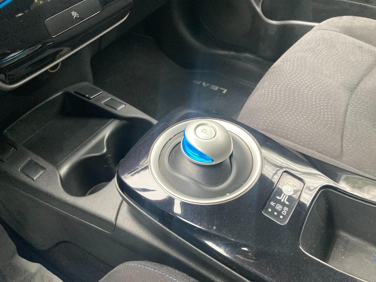 NISSAN Leaf Tekna 30kW 109cv