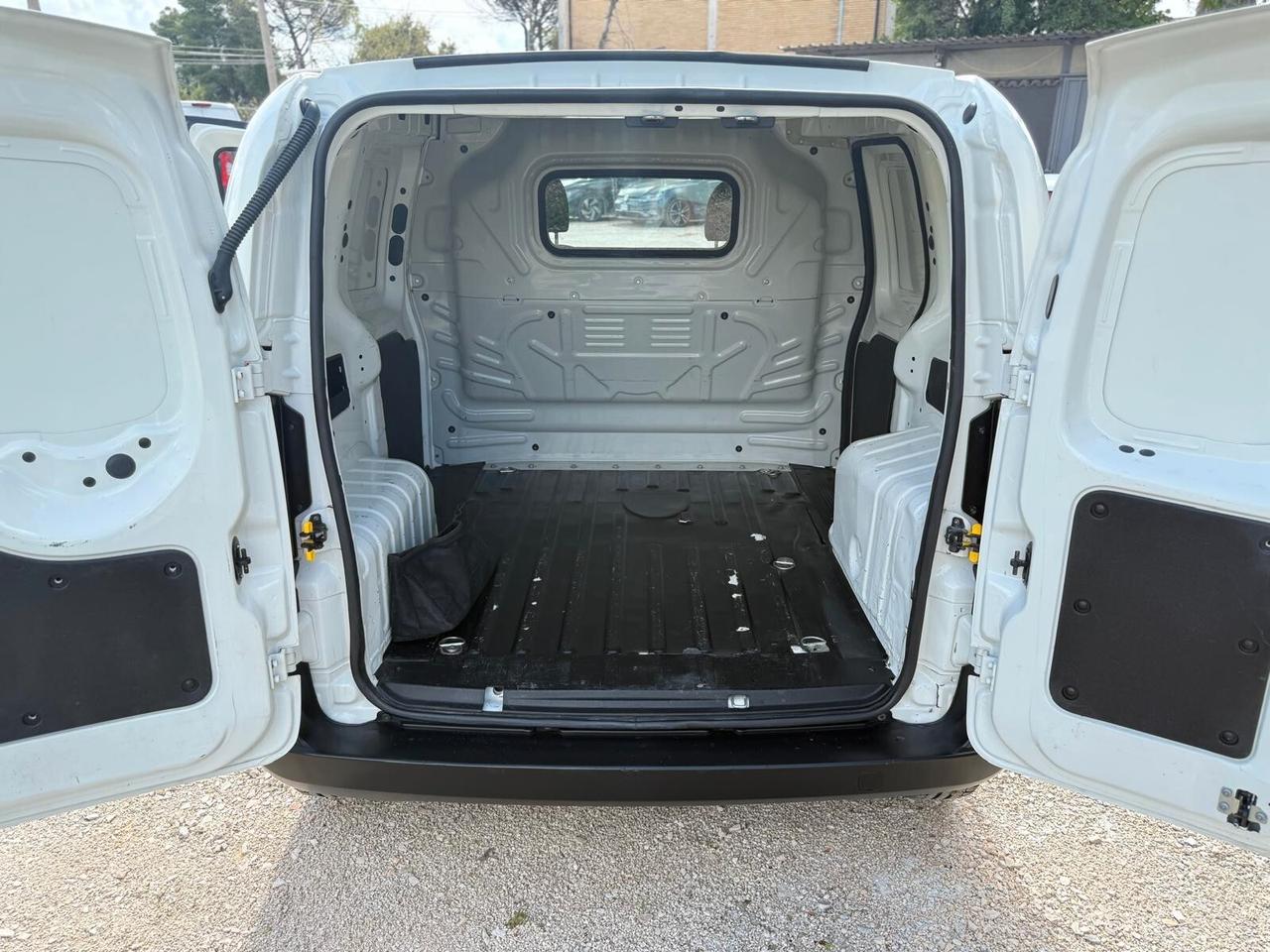 Fiat Fiorino 1.3 MJT 95CV Cargo SX