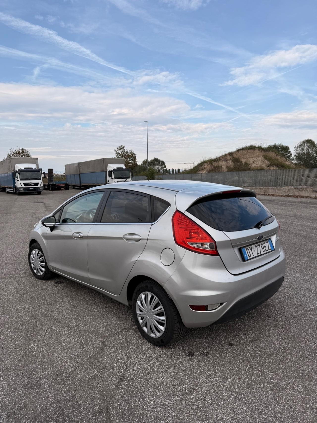 Ford Fiesta 1.2 82 CV 5 porte Titanium