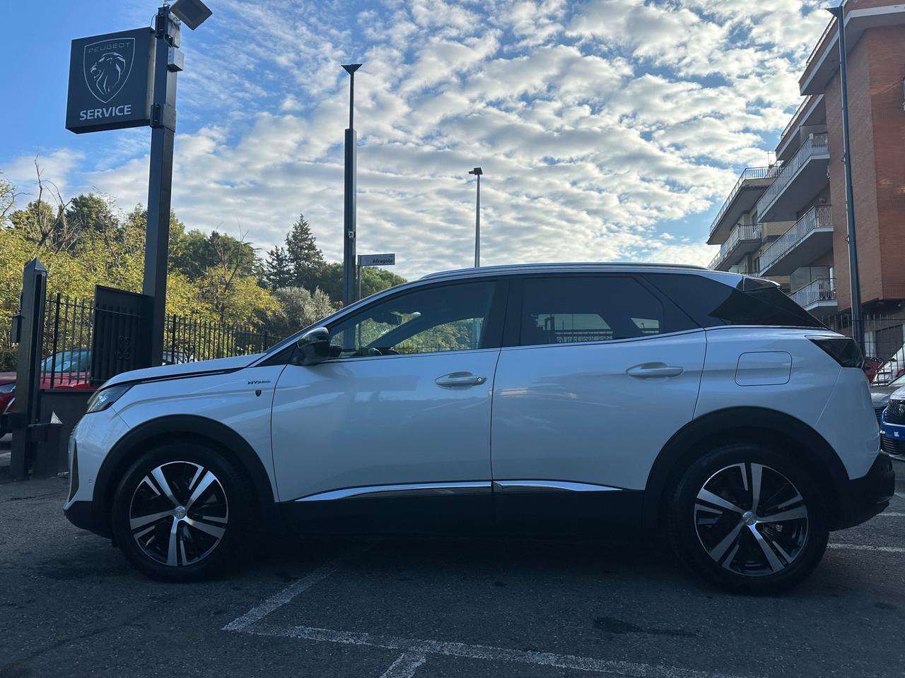 Peugeot 3008 Hybrid 225 e-EAT8 GT