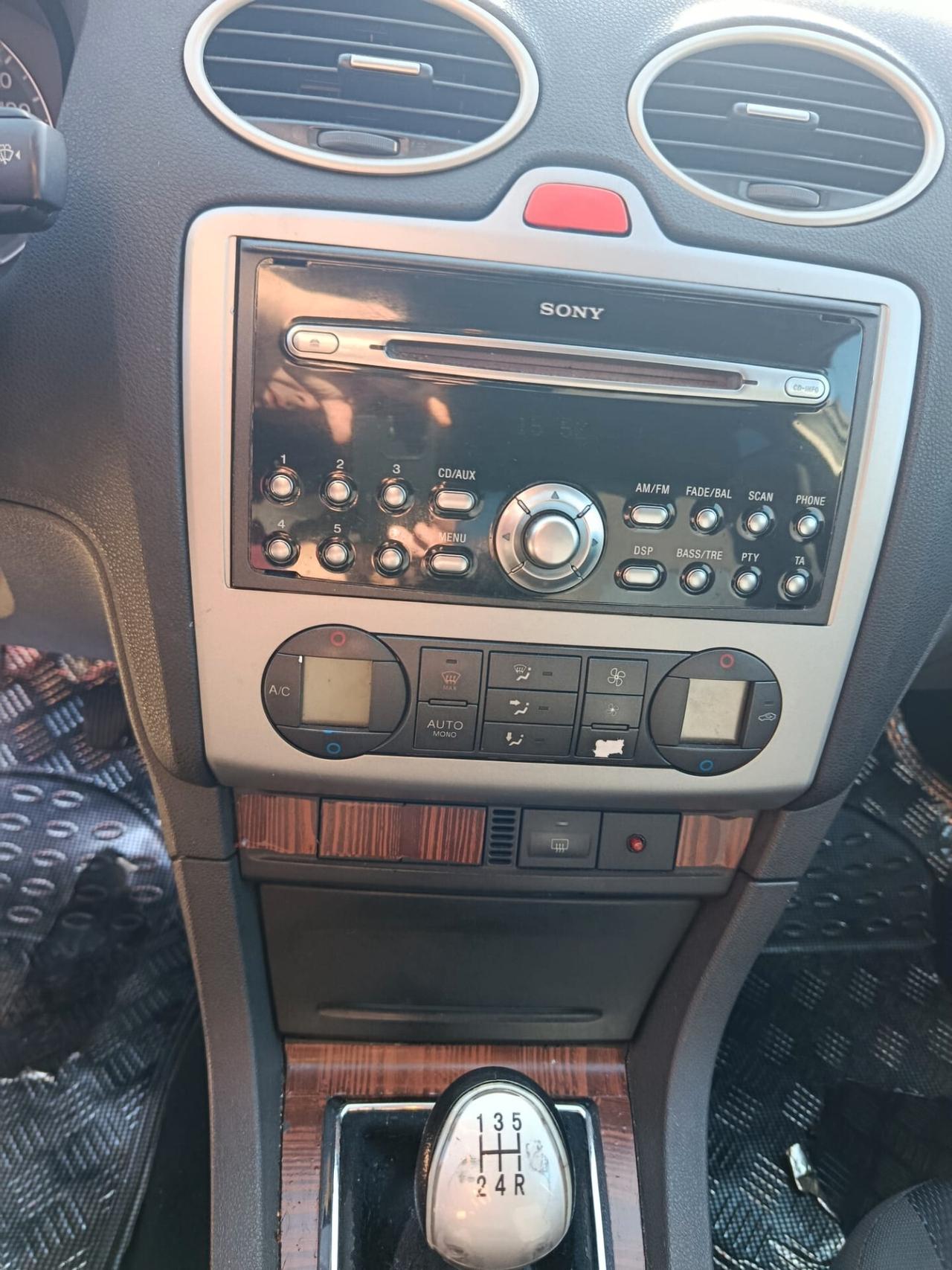 Ford Focus C-Max 1.6 TDCi (110CV)