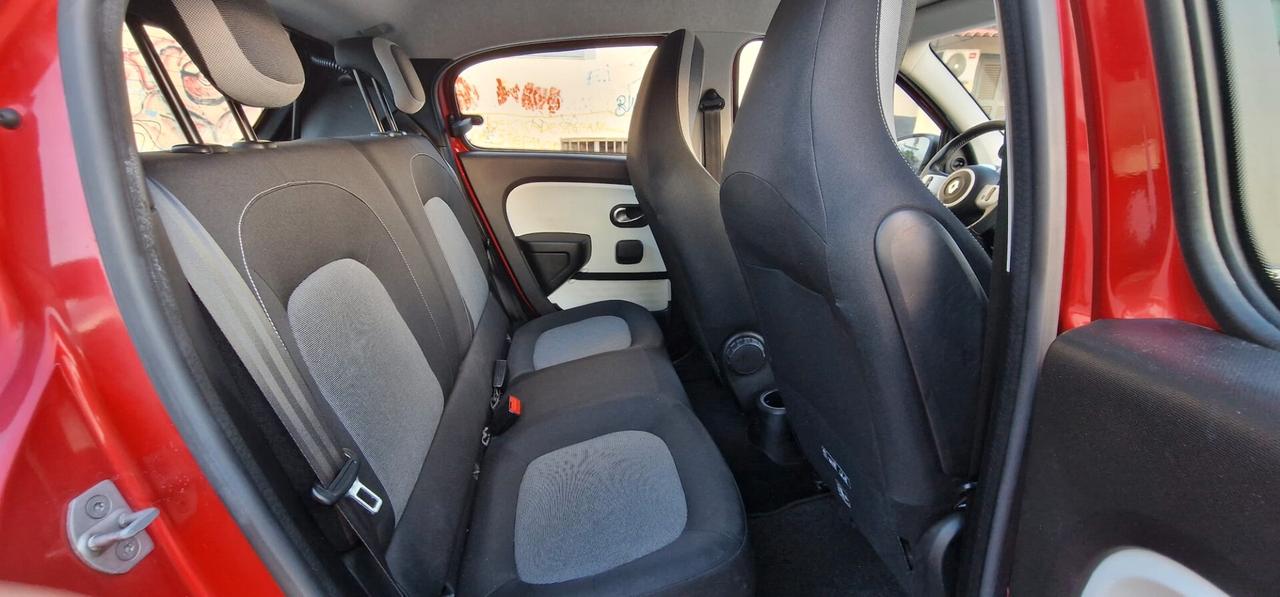 Renault Twingo SCe 1.0 Stop&Start Limited AUTOMATICA. FINANZIAMENTO ANCHE SENZA BUSTA PAGA