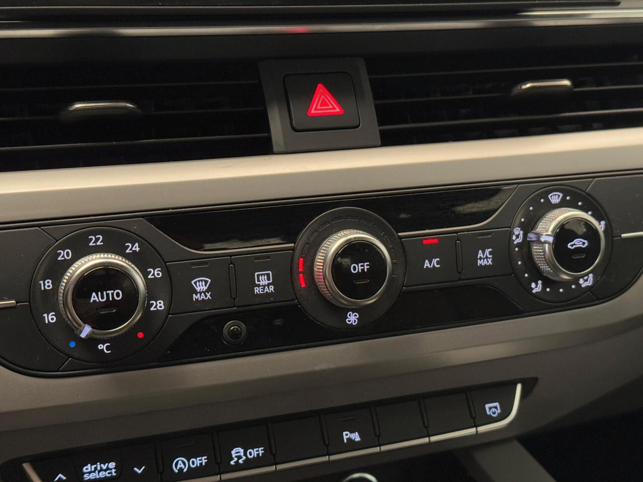 Audi A4 Avant 35 TFSI S tronic Business