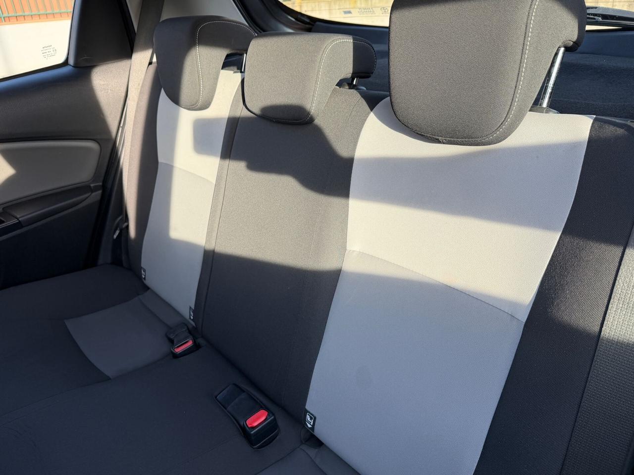 Toyota Yaris 1.0 Lounge *Neopatentati*