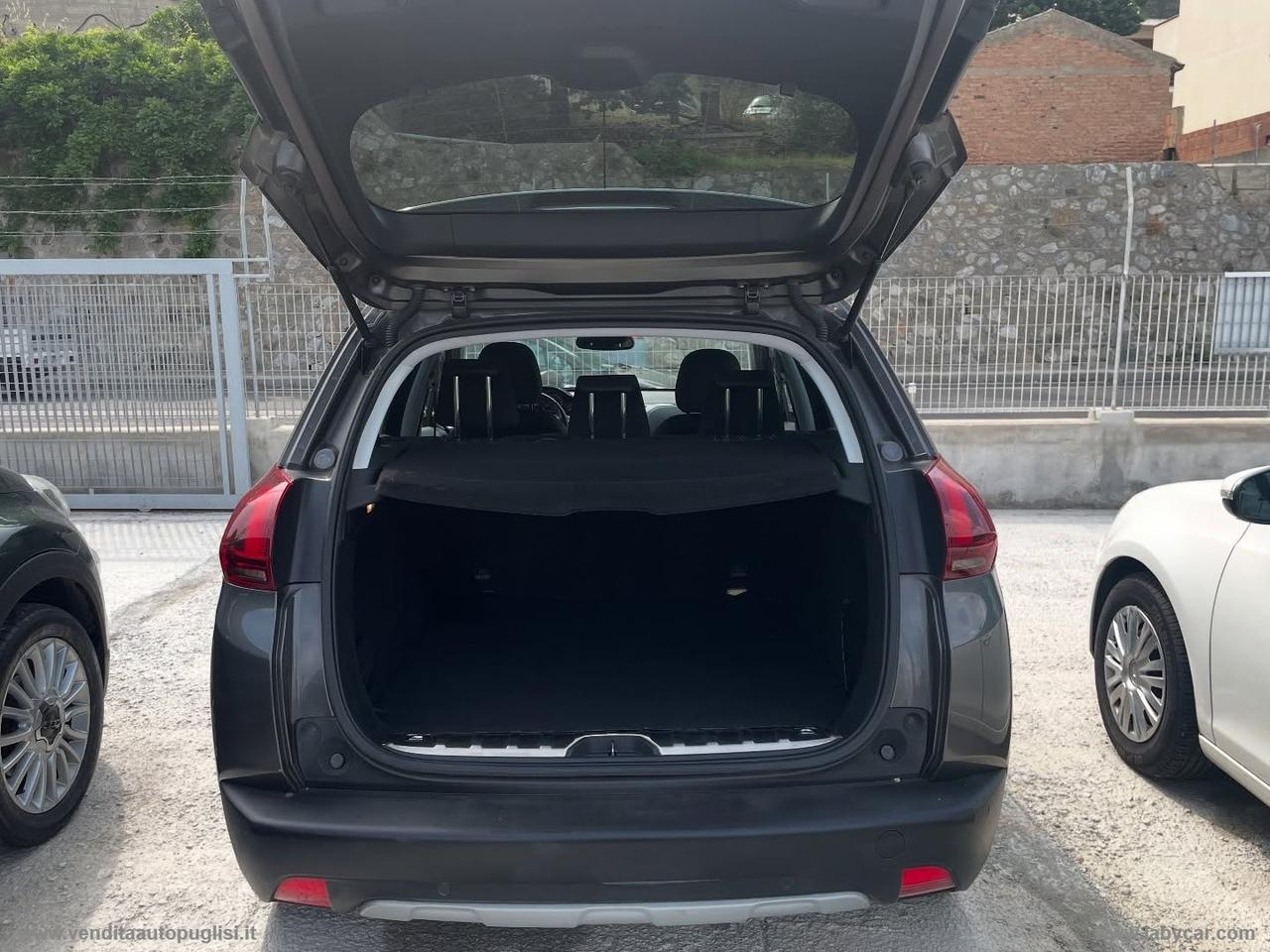PEUGEOT 2008 BlueHDi 100 GT Line