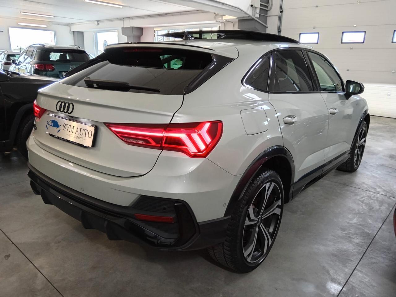 Audi Q3 45 Sportback tfsi Plug-in S line quattro 245cv FULL OPTIONAL