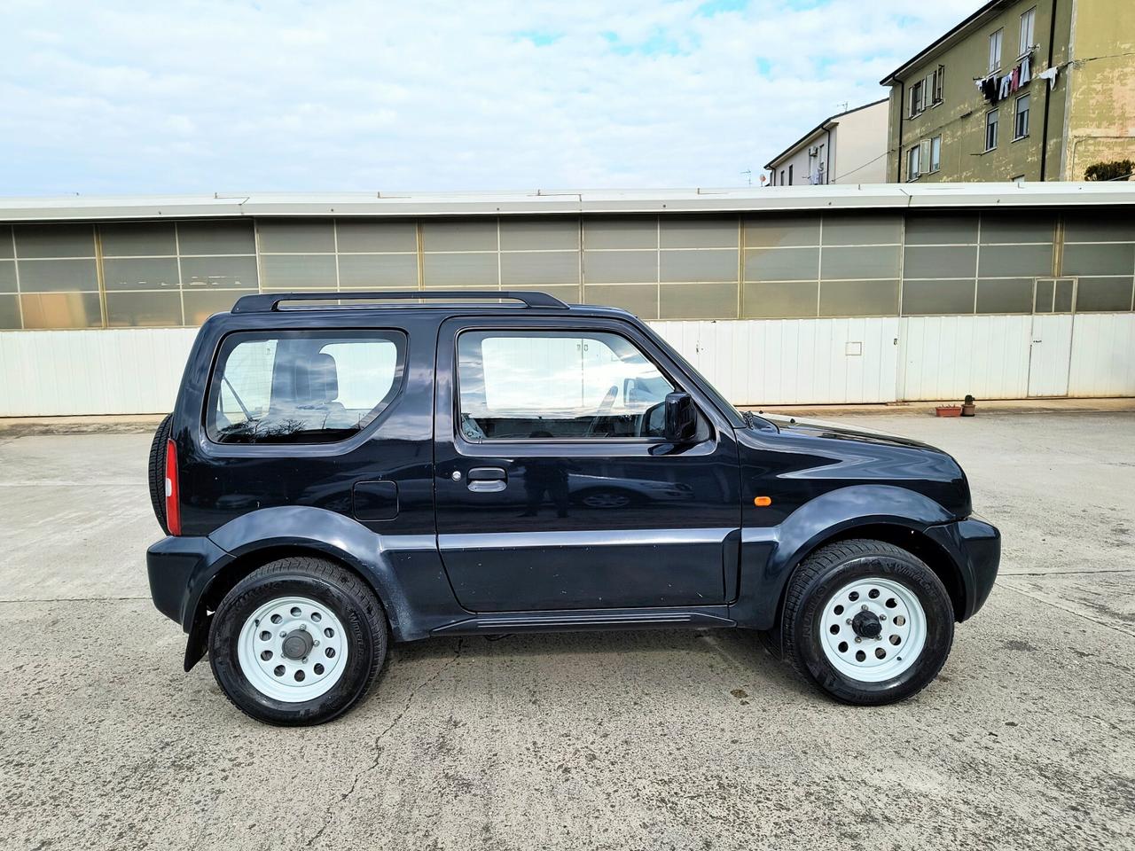 Suzuki Jimny 1.3i 16V cat 4WD