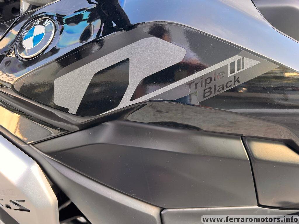 Bmw R 1300 GS triple black a 219 euro al mese senza anticipo