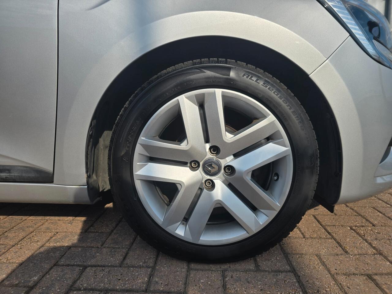 RENAULT CLIO 0.9 TCE 90 CV BUSINESS *NO VINCOLI*