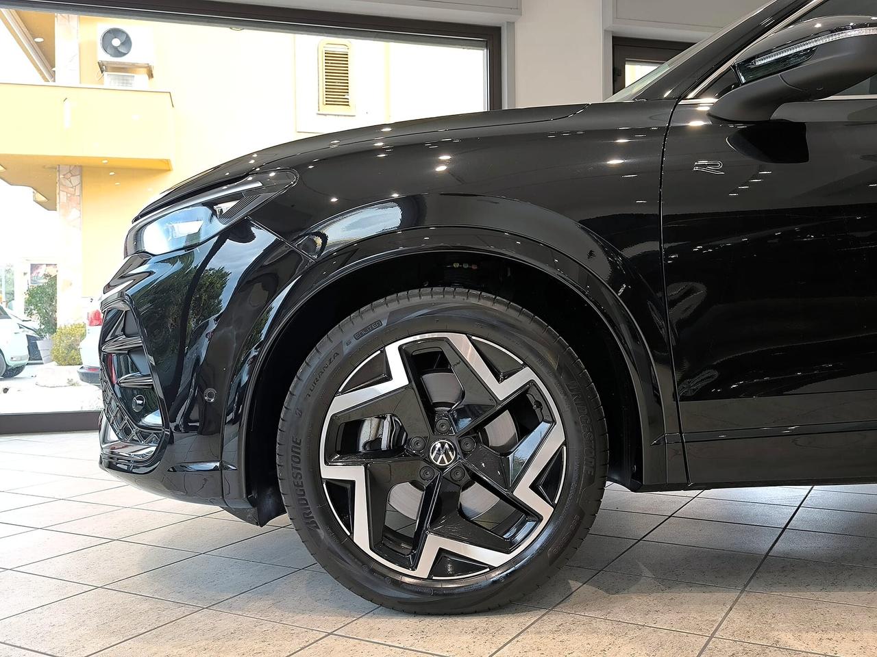 Volkswagen Tiguan 2.0 TDI 150 CV DSG R-Line