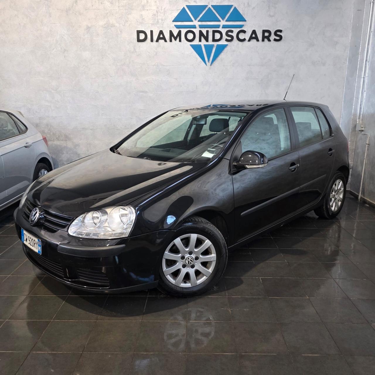 Volkswagen Golf 1.6 BENZINA NEOPATENTATI