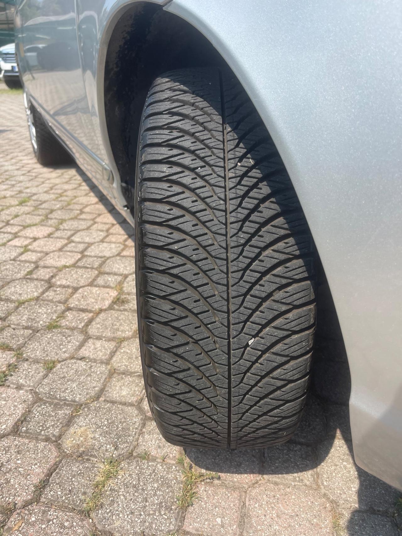Lancia Ypsilon 1.4 Platino Ecochic GPL