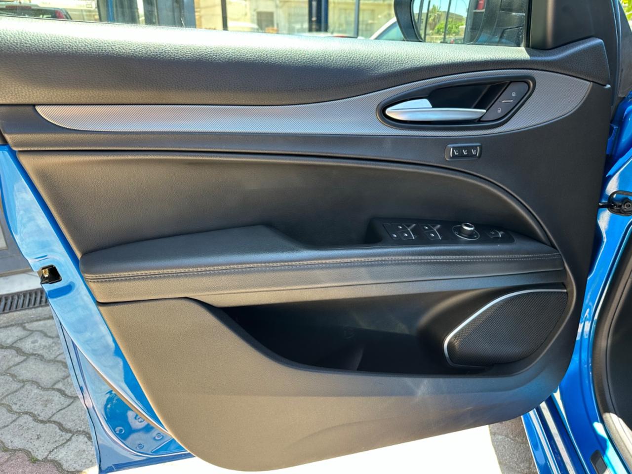 Alfa Romeo Stelvio MJT 210 CV AT8 Q4 Veloce 2022