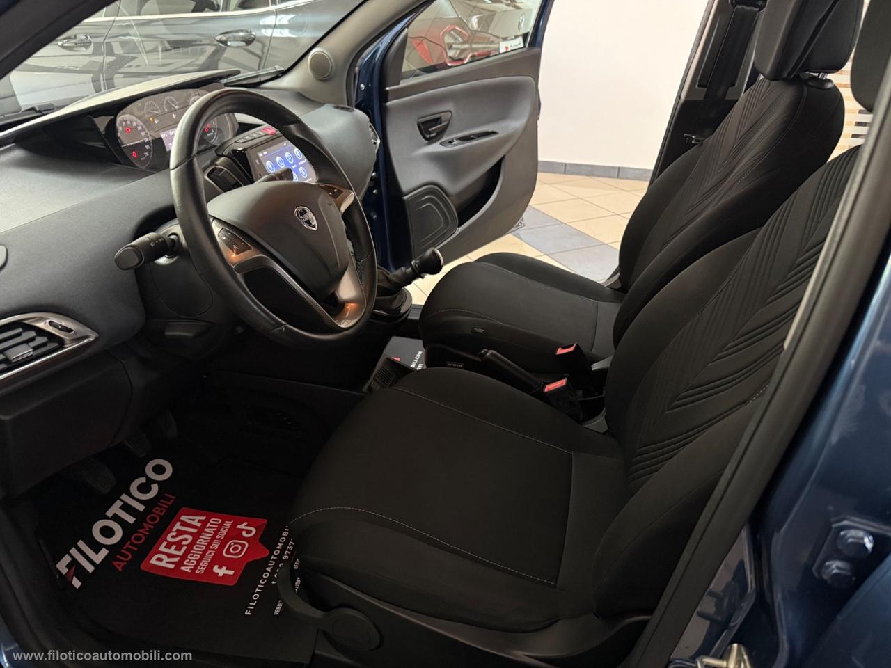 LANCIA Ypsilon 1.0 FireFly 5p.S&S Hybryd Gold 5 POSTO - CARPLAY