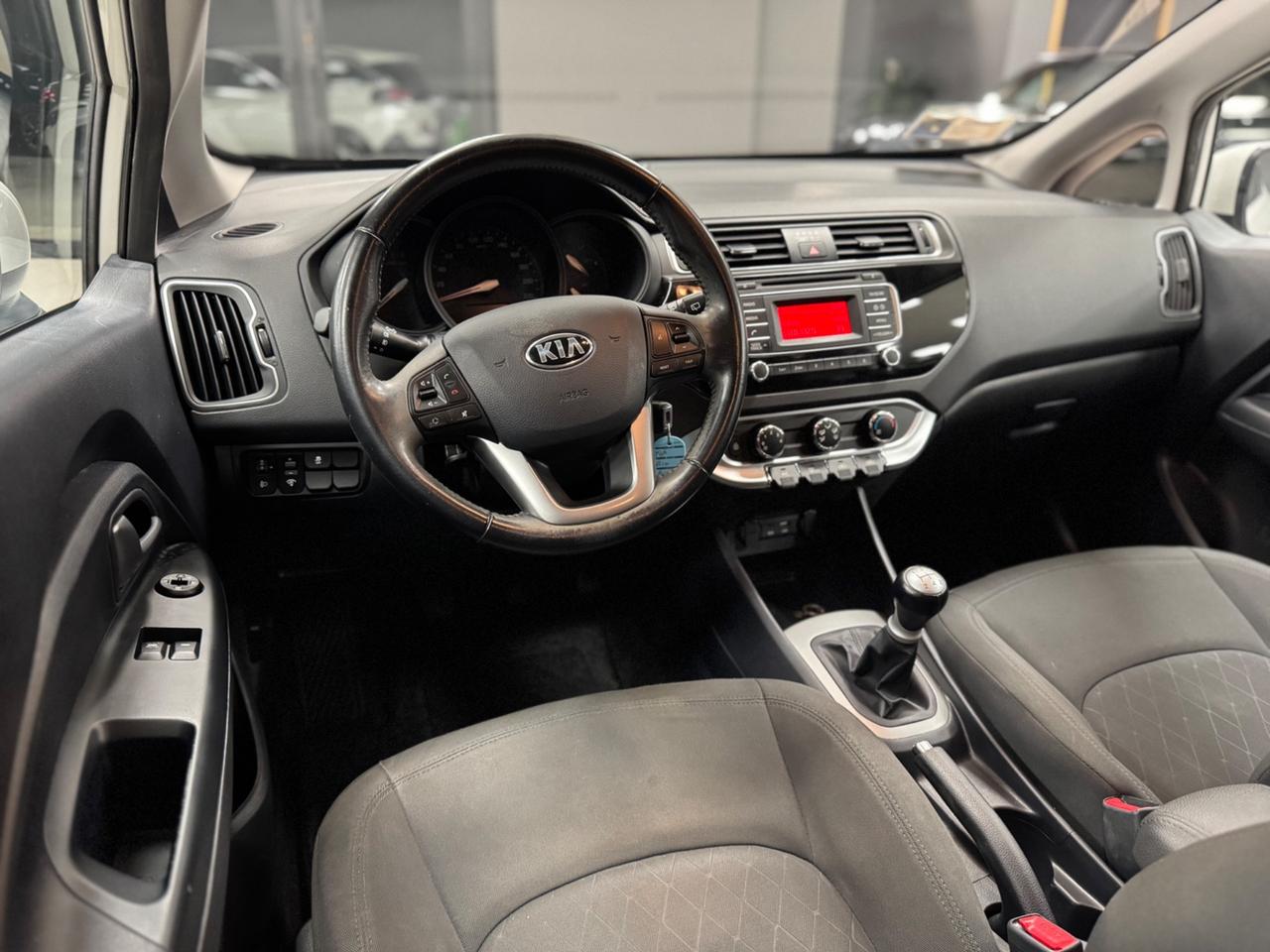 Kia Rio 1.2 CVVT 5p. Cool