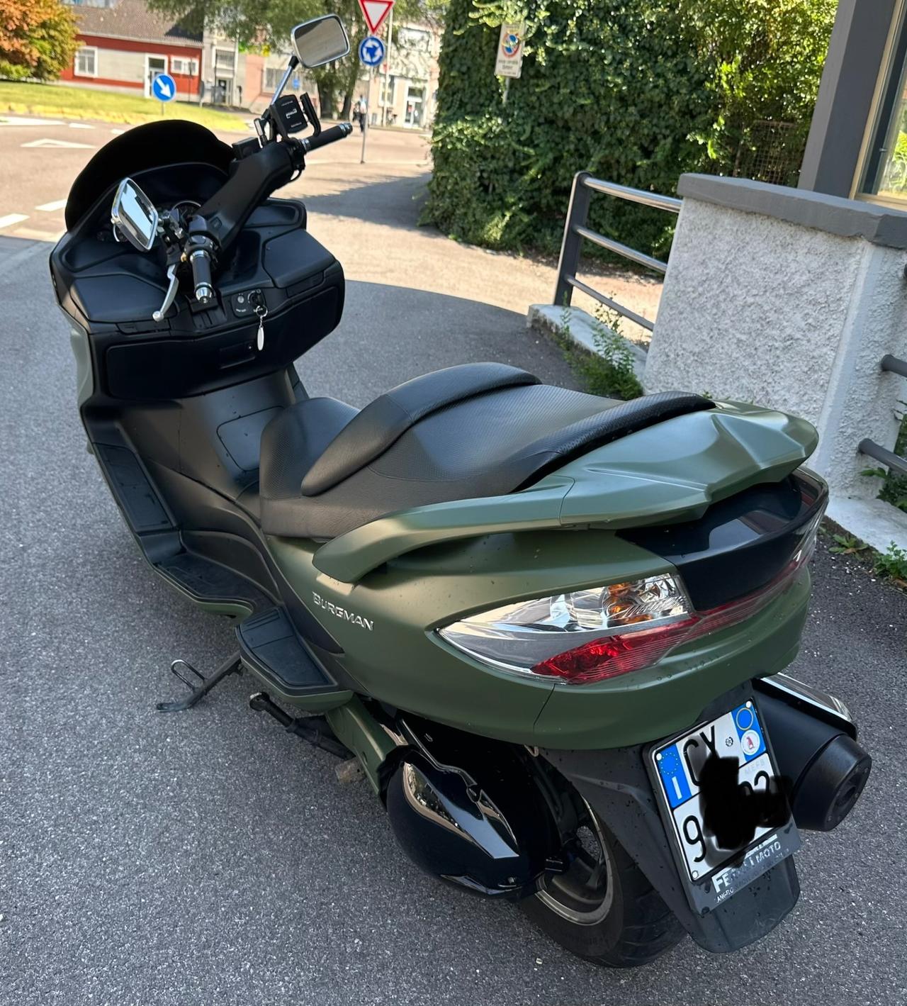 Suzuki Burgman 400