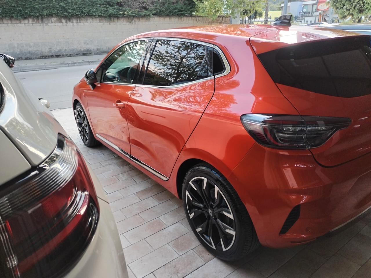 Renault Clio Full Hybrid E-Tech 145 CV 5 porte Techno