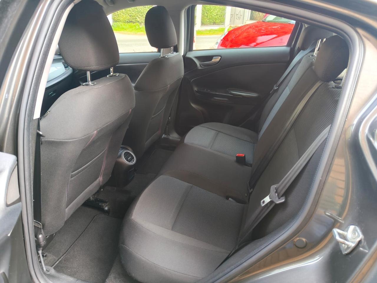 Alfa Romeo Giulietta 1.4 Turbo 120 CV Distinctive