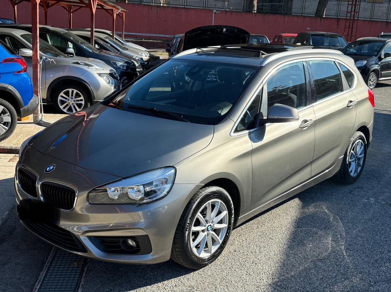 218d Active Tourer 4x4-STRAFULL -UNIPRO-RATE
