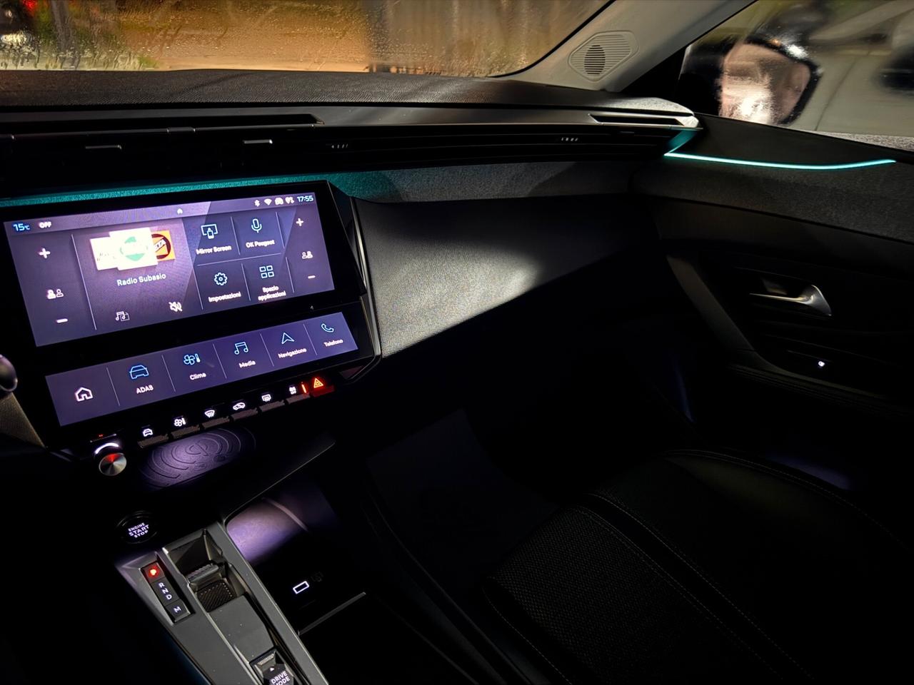 Peugeot 308 BlueHDi 130 S&S EAT8 SW Allure