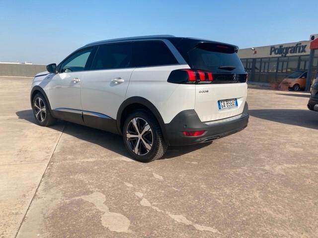 Peugeot 5008 BlueHDi 180 S&S EAT8 GT