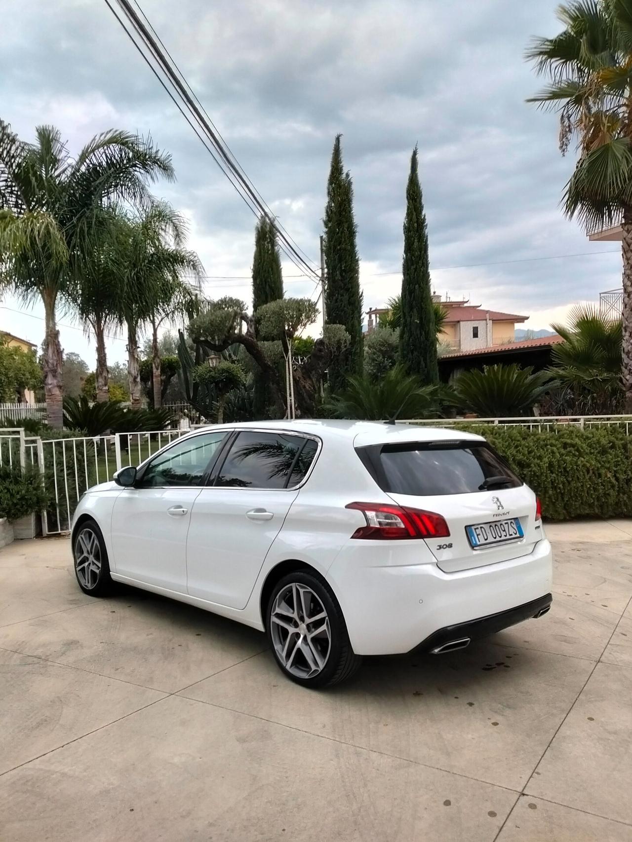 Peugeot 308 BlueHDi 120 S&S EAT6 GT Line