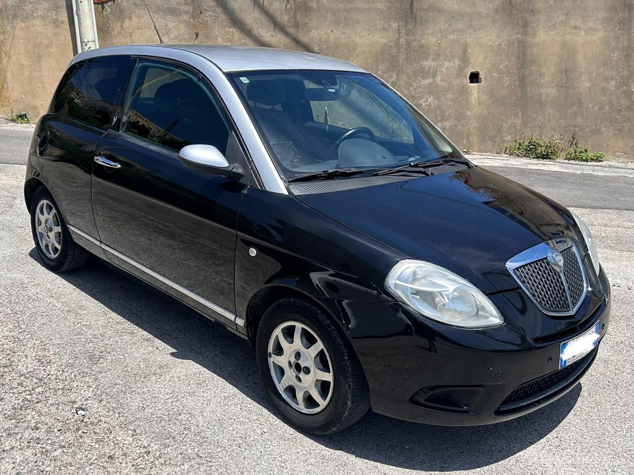 Lancia Ypsilon 1.3 MJT 75 CV AUTOMATICA - 2009