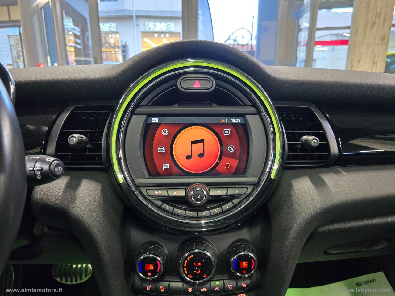 MINI Mini Cooper JCW 5 porte