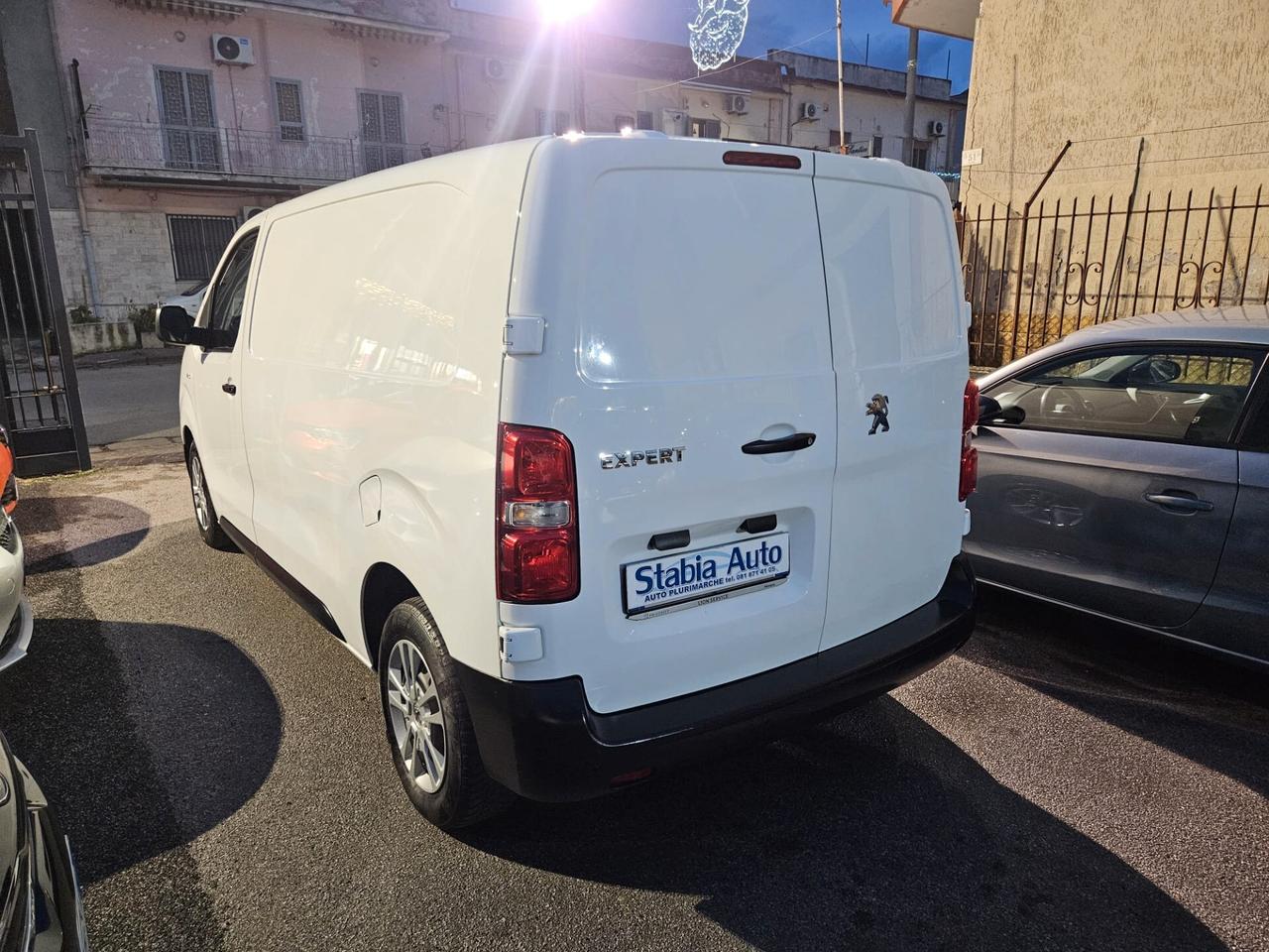 Peugeot Expert BlueHDi 115 S&S PC-TN Furgone Pro Compact