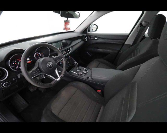ALFA ROMEO Stelvio 2.2 Turbodiesel 160 CV AT8 RWD Business
