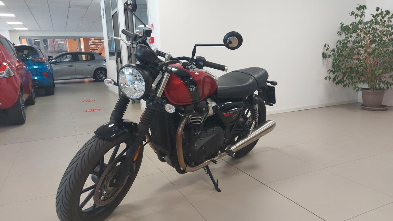 TRIUMPH SPEED TWIN 900 ABS
