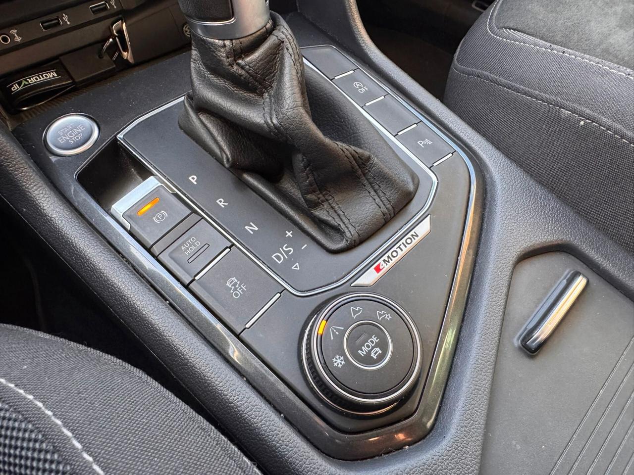 Volkswagen Tiguan 2.0 TDI SCR DSG 4MOTION R-Line TUA DA 305€