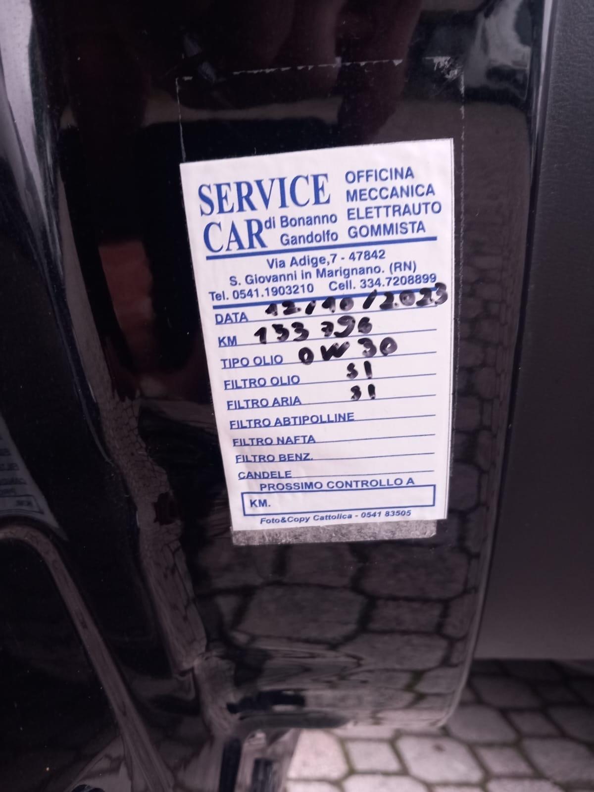 Lancia Ypsilon 0.9 TwinAir 85 CV 5 porte Metano Ecochic Gold