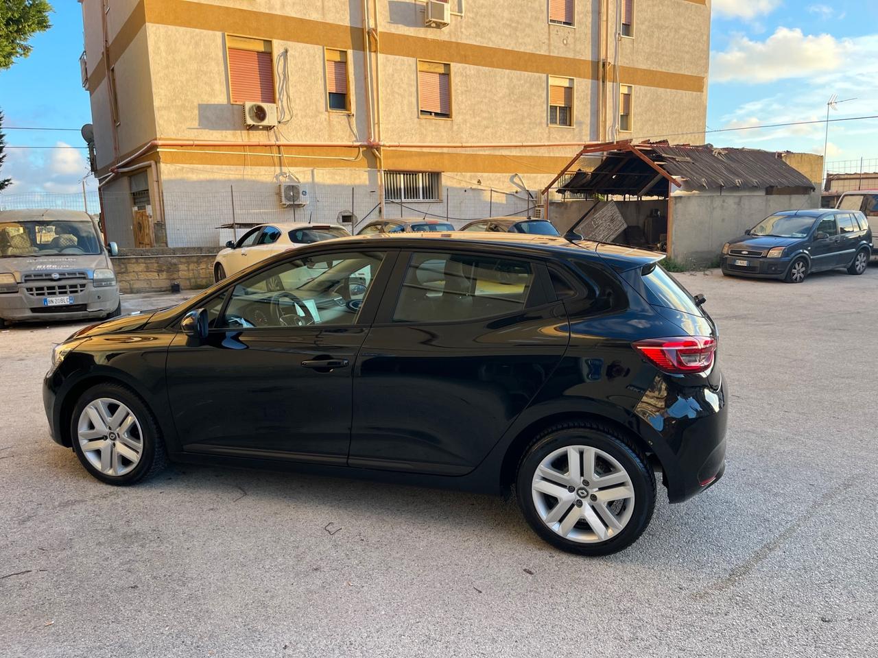 Renault Clio Blue dCi 100 CV Business