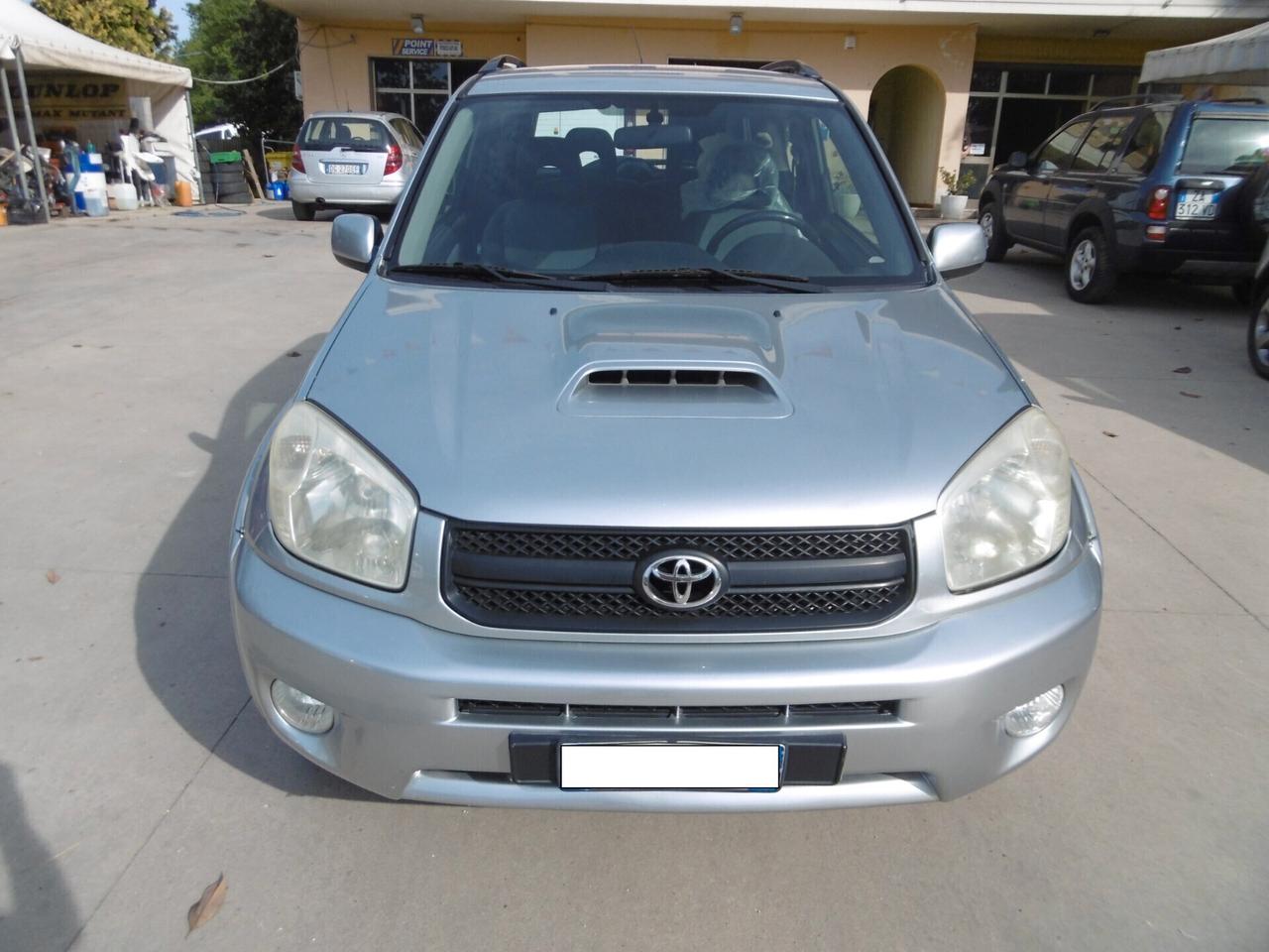 Toyota RAV 4 RAV4 2.0 Tdi D-4D cat 3 porte Sol