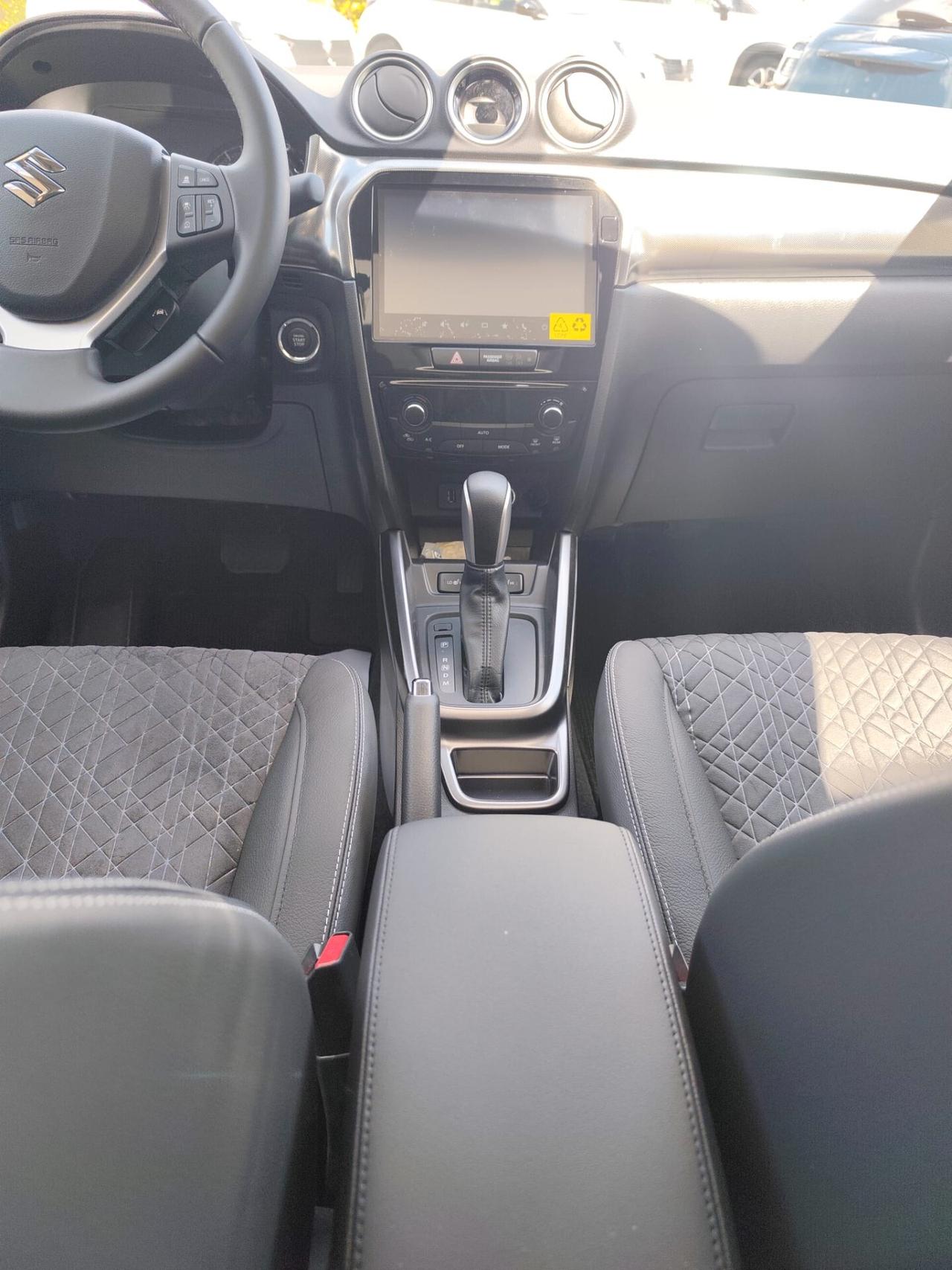 Suzuki Vitara 1.4 Hybrid A/T Starview