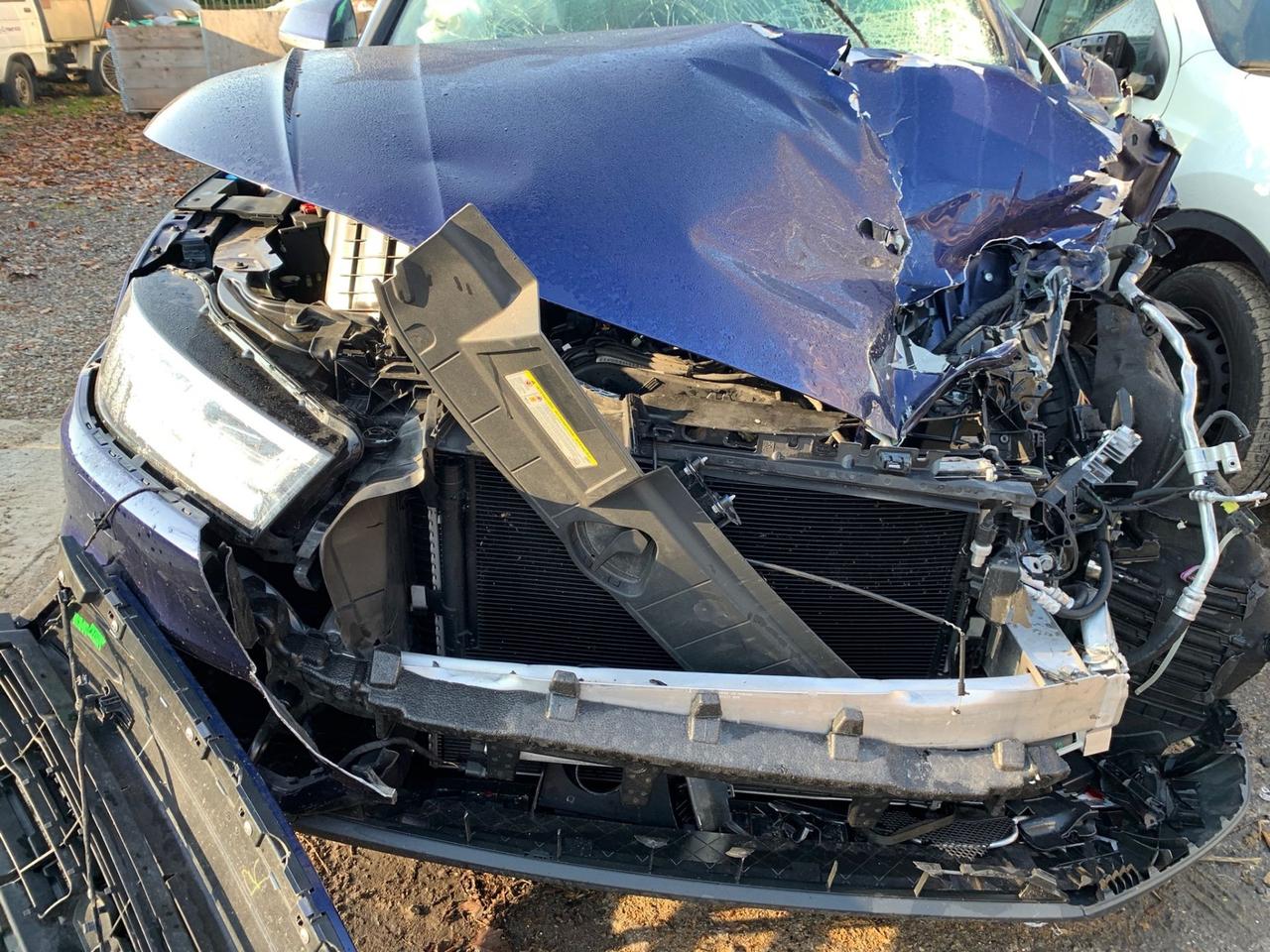 Audi Q5 Business quattro 2017 sinistrata