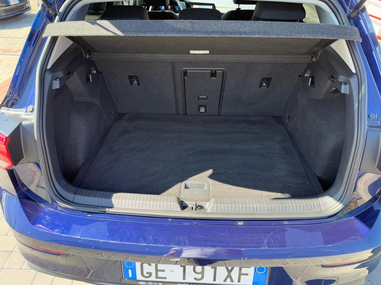 Volkswagen Golf 2.0TDI 150CV DSG IVA ESPOSTA