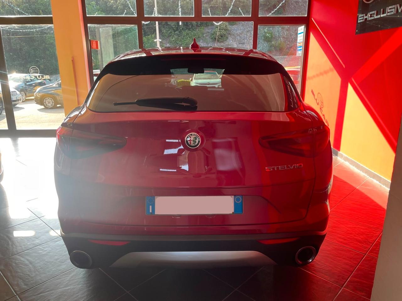 ALFA STELVIO 2.2JTDm SUPER 160CV RWD