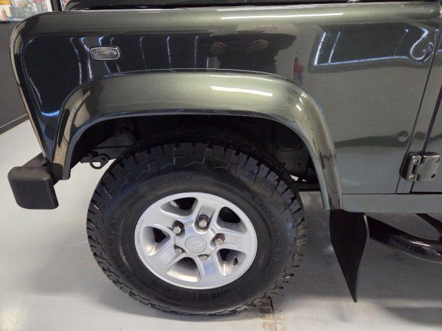LAND ROVER Defender 110 2.4 TD4 SE UNICOPROPIETRAIO