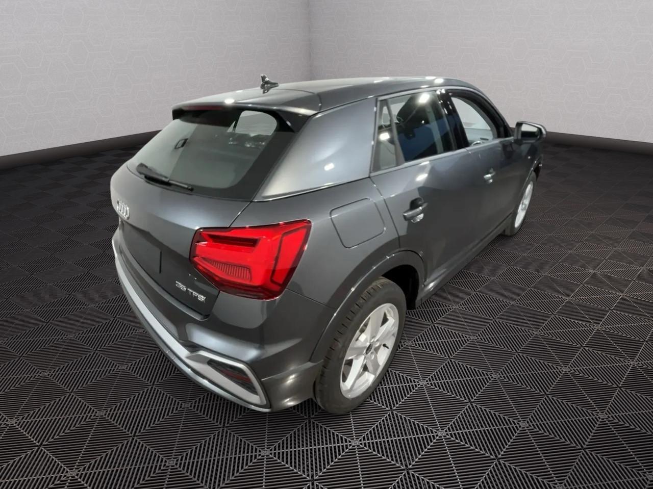 Audi Q2 35 TFSI S tronic line Edition