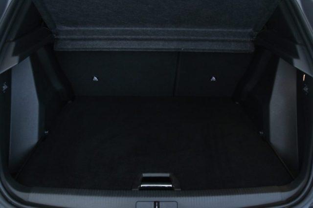 PEUGEOT 2008 PureTech 100 S&S Allure/SENSORI PARCH POST