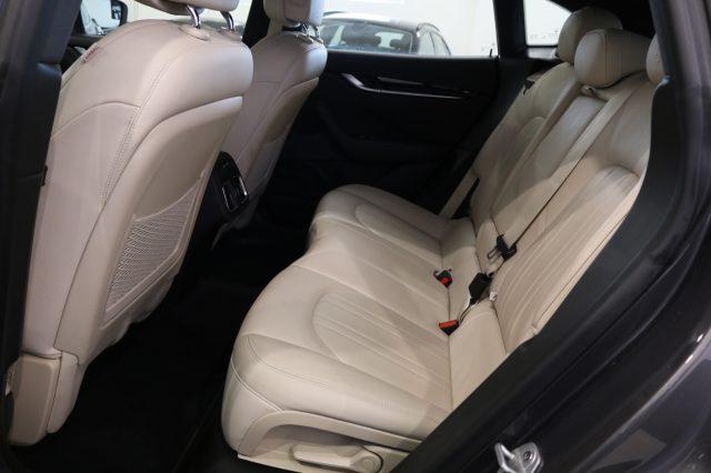 MASERATI Levante V6 Diesel 275 CV AWD Granlusso