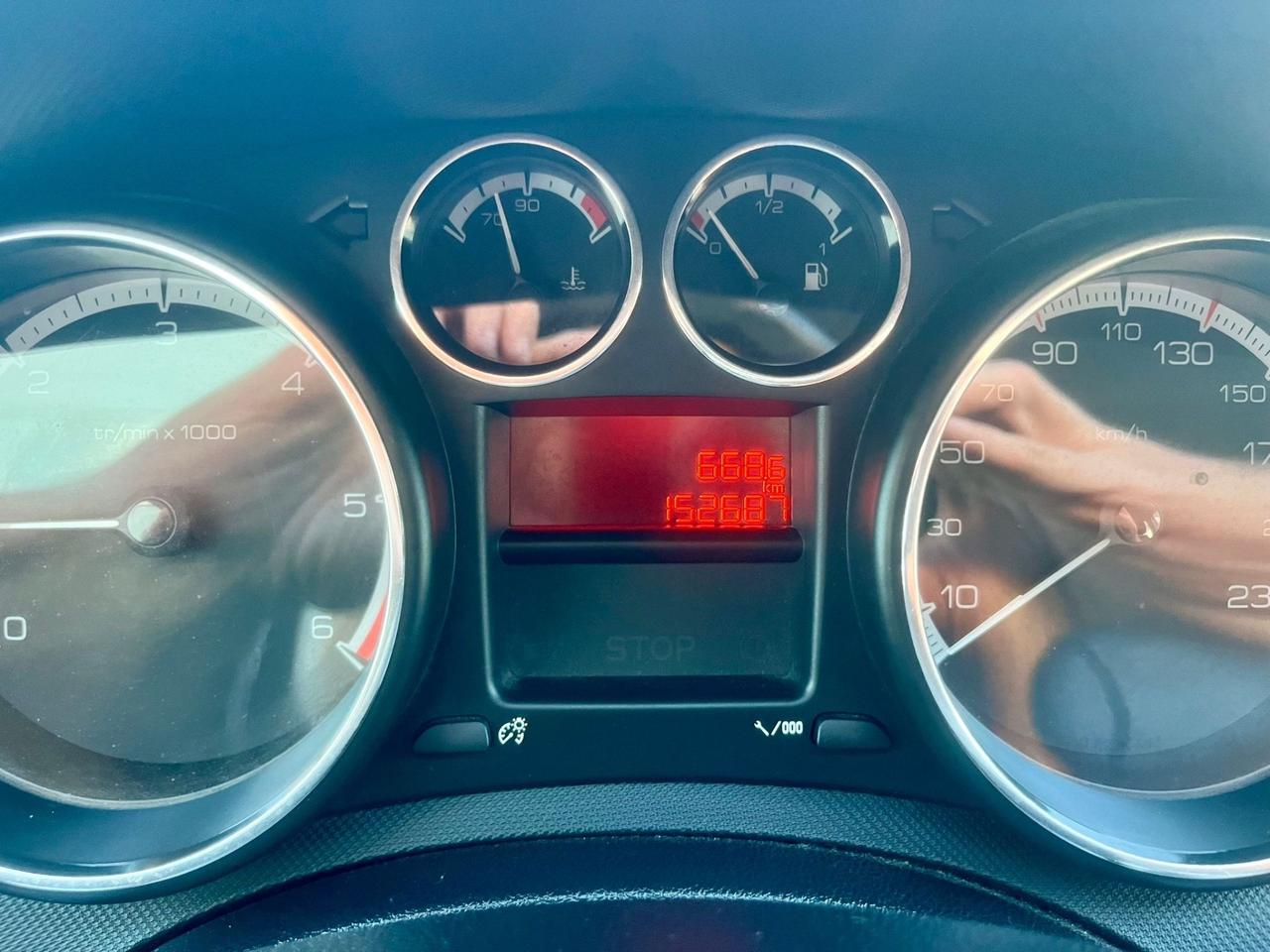 Peugeot 308 1.6hdi 2012 152.000km perfetta per neopatentati