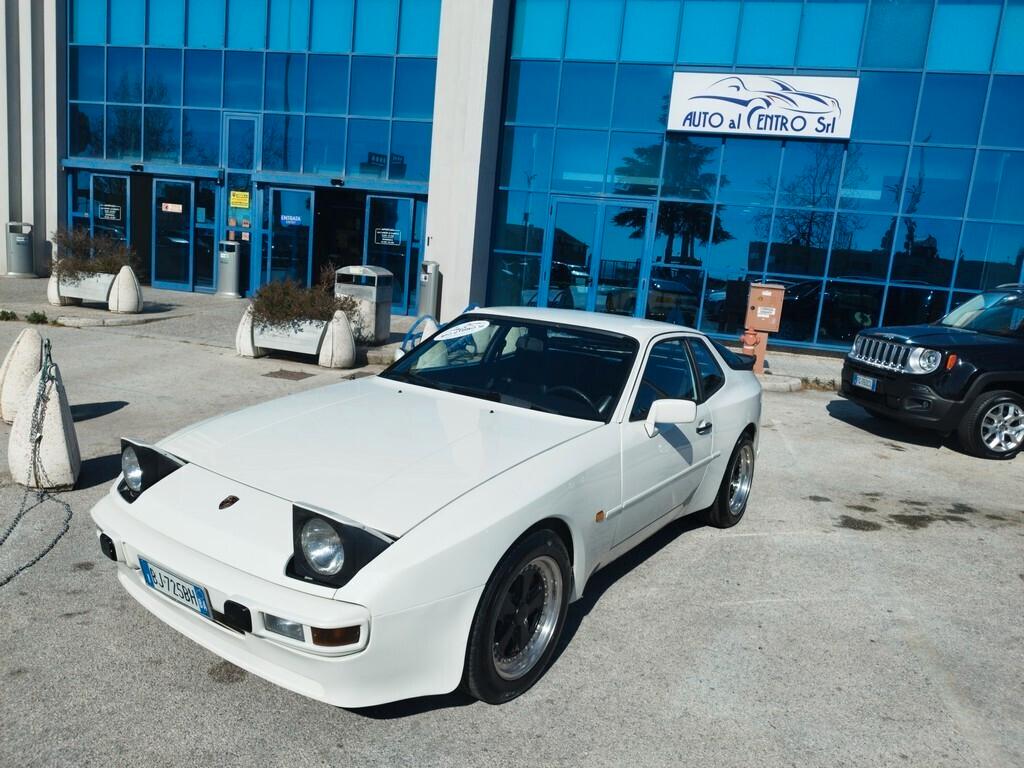 Porsche 944 2.5